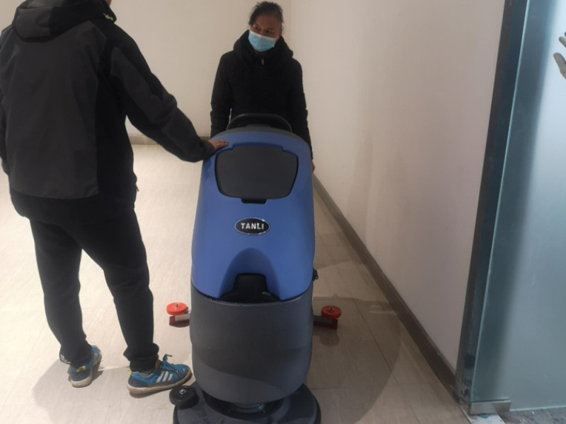 為什么餐廳需要使用洗地機？